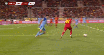 81，阿扎尔.gif